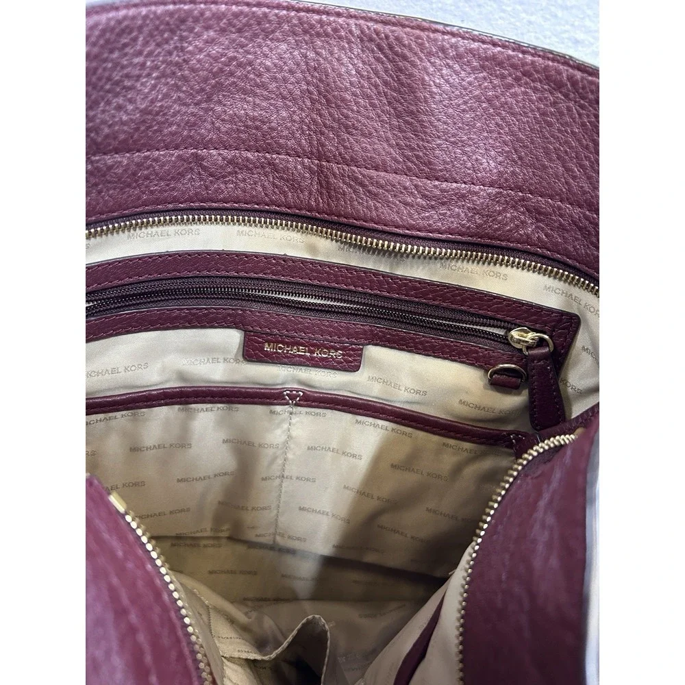 Michael Kors Burgundy Pebbled Shoulder Bag Gold Hardware Zip Inner Pockets